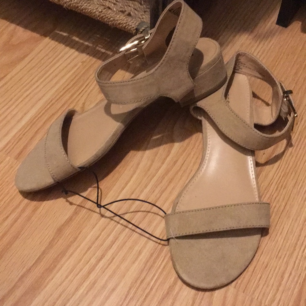 Express Sandals